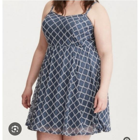 Torrid Mini Skater Dress Plus Size 2X Fit & Flare Smocked Blue White Diamond - Picture 1 of 8